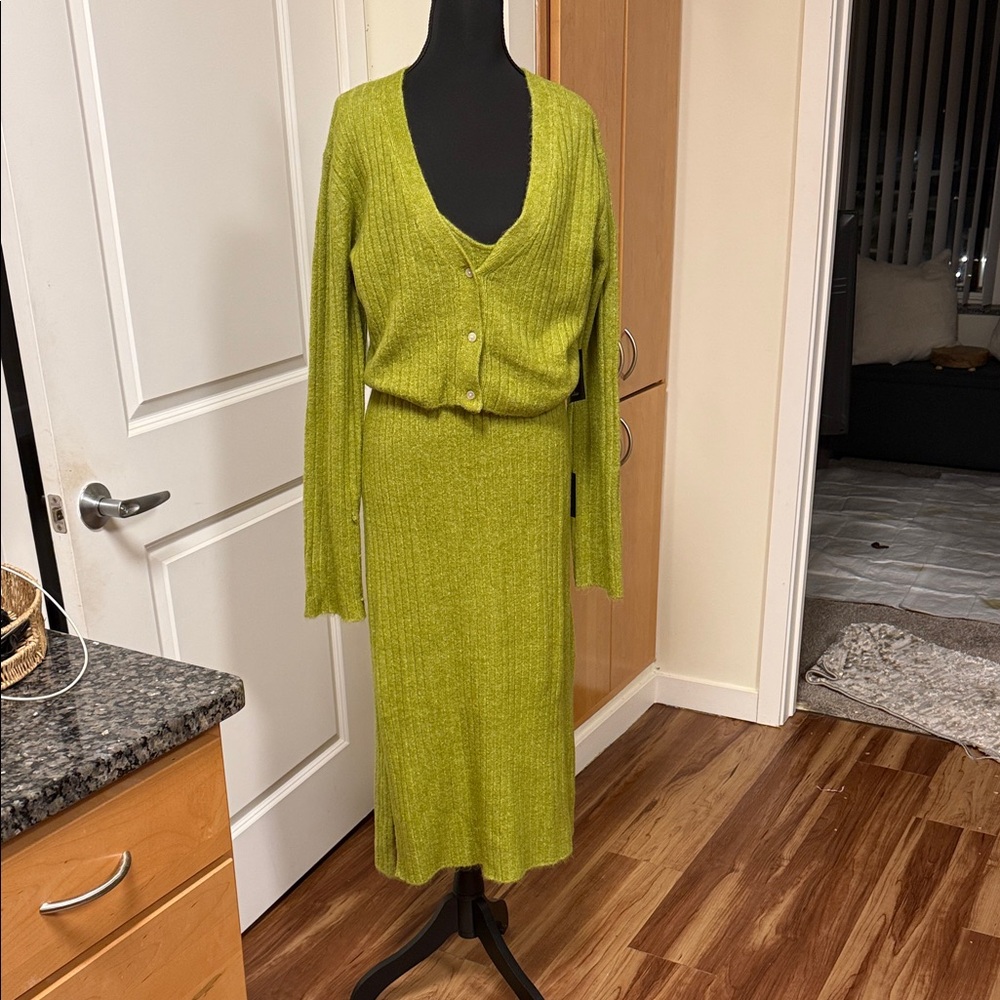Lulu's Green Midi Dress with Cardigan